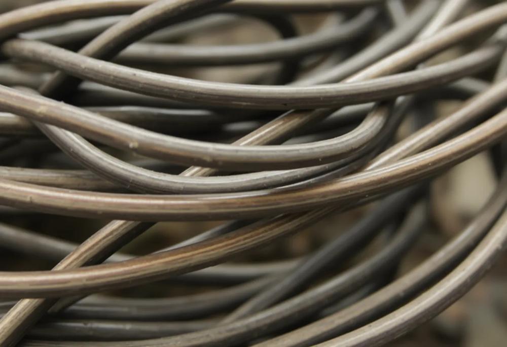 brown wire-0bbf2d2961d4466c9b2229841854f6c7.jpg brown wire