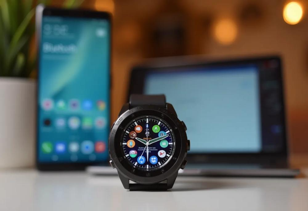 smartwatch smartphone-e58bd54d7a12446b8e7f19da9ac65bc1.jpg smartwatch smartphone